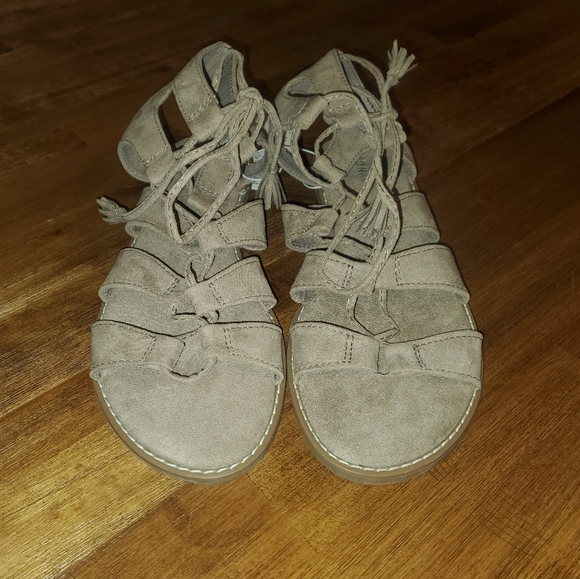 NWT Women's OLD NAVY Light Tan Brown Faux Suede Gladiator Sandals Spring Boho - Picture 5 of 9